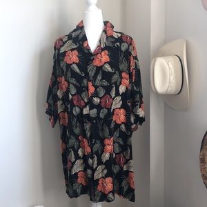 Long button down shirt Hawaiian
